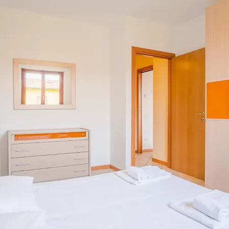 Garda Orange - Italian Homing דירה *